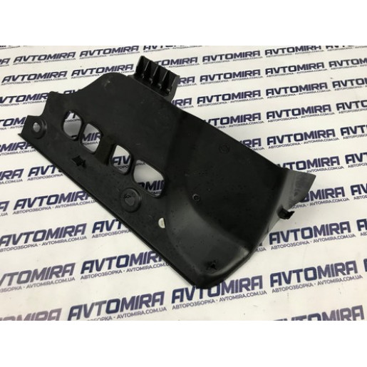 Накладка салону ліва Opel Zafira B 2005-2011 13162522